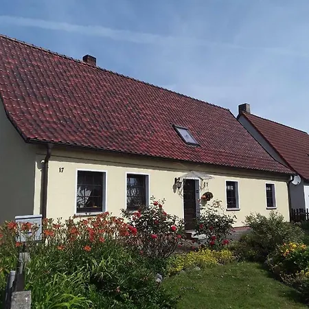 Apartment Ferienwohnung-lalka Altenkirchen (Mecklenburg-Vorpommern)